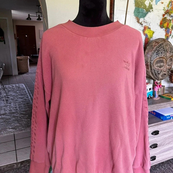 Adidas oversized top - Picture 10 of 13